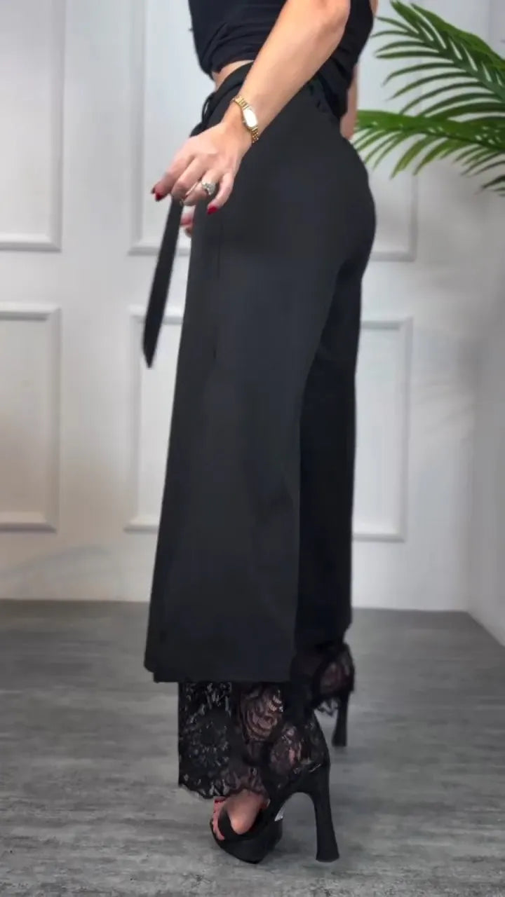 Pantalón estampado hueco y empalmado