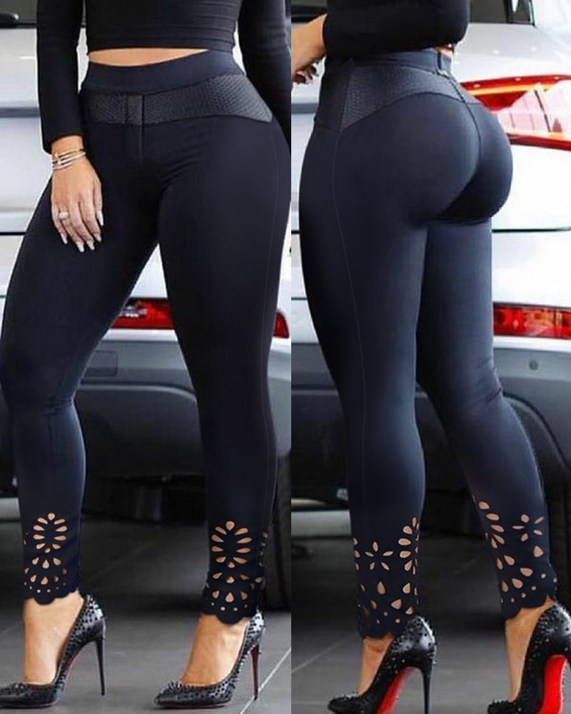 Pantalón cintura elástica asimétrico