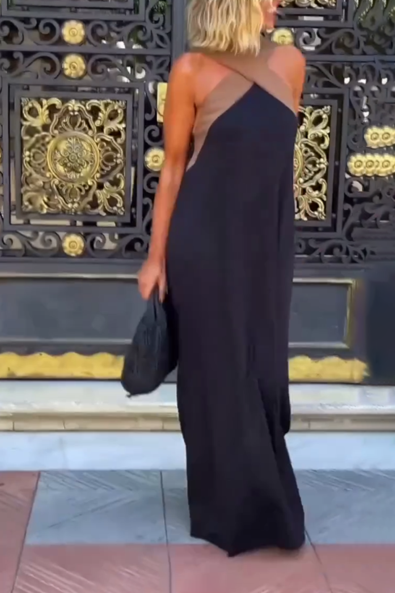 Vestido sin mangas con cuello halter cruzado