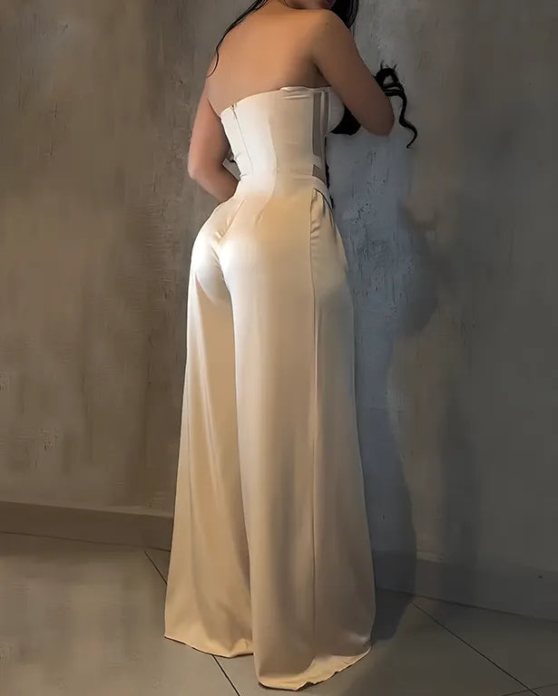 Mono chic corte ajustado