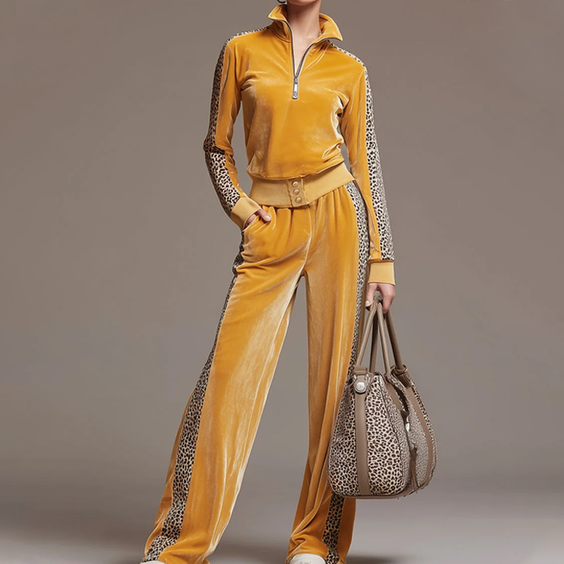 Chándal con estampado de leopardo