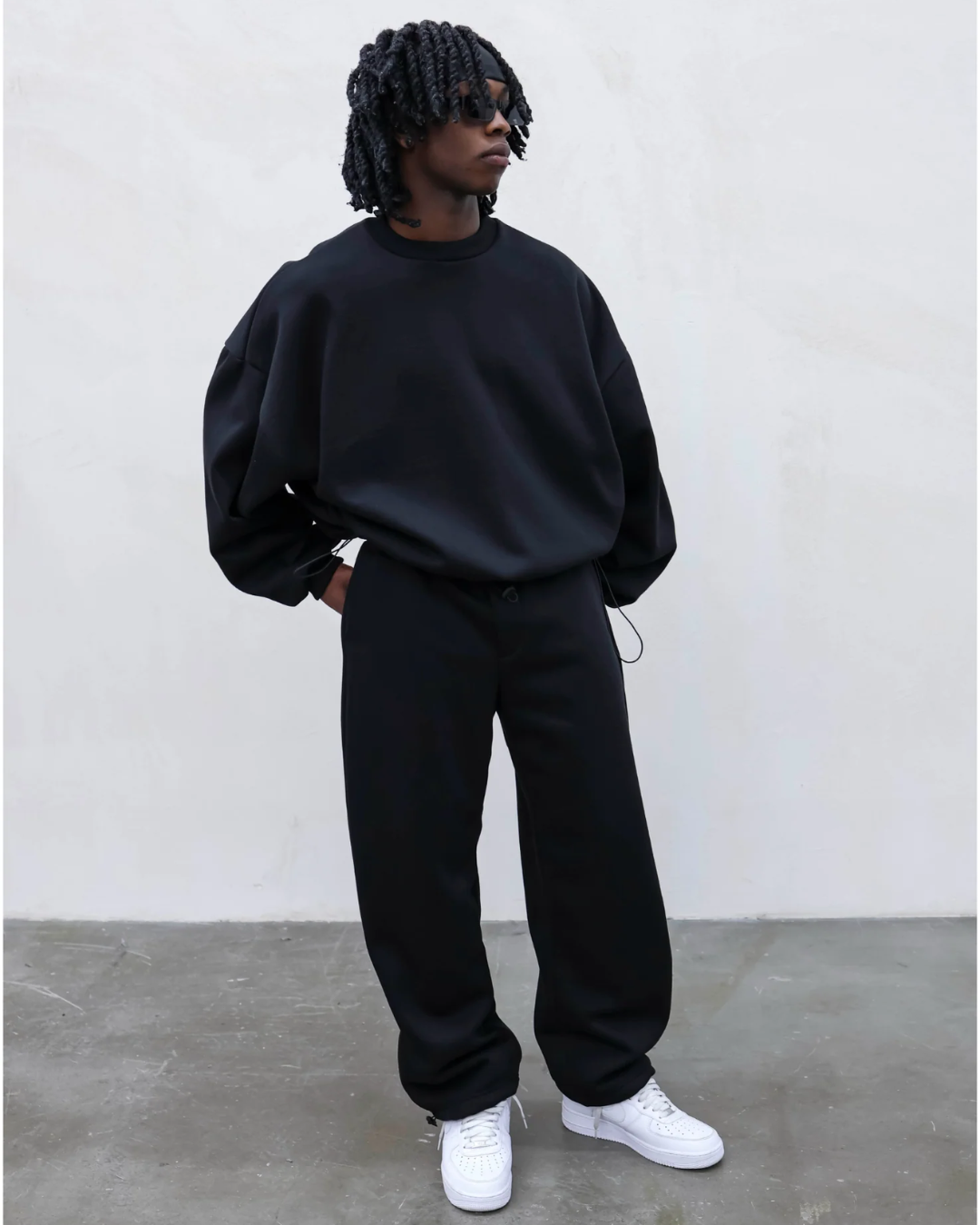 Conjunto Deportivo de Corte Holgado